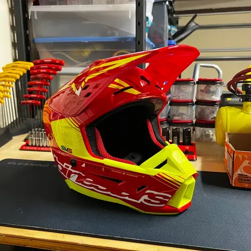 Alpinestars SM5 Helmet 