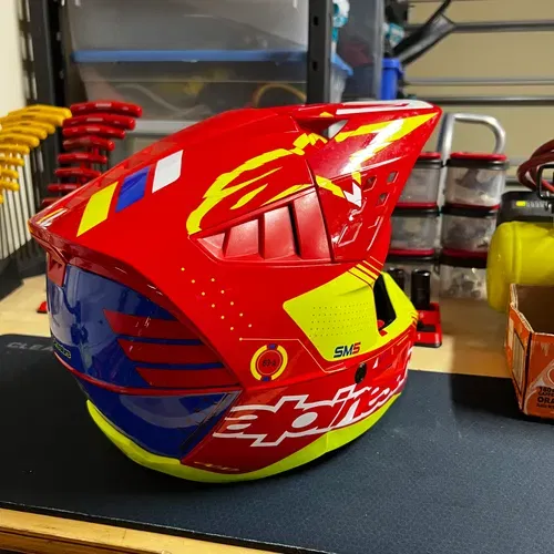 Alpinestars SM5 Helmet 