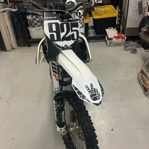2022 Husqvarna Lynk's 112 Complete With Carb