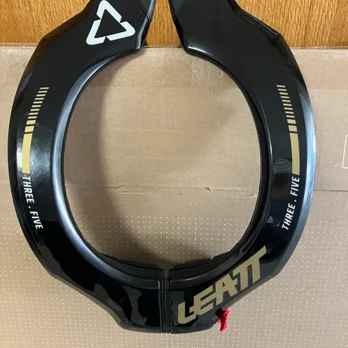 leatt 5.5 neck brace