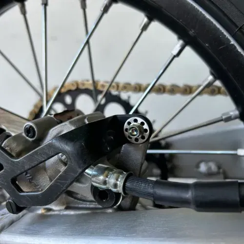 M6x18 Drilled Washer