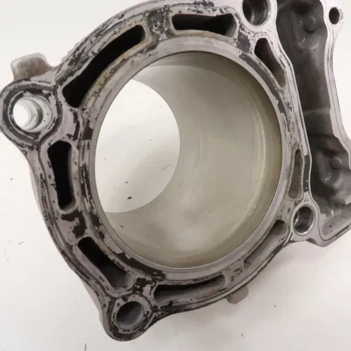 Yamaha YZ250F - Stock Cylinder w/ NICE Standard Bore - 2002 YZ 250F OEM