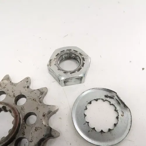 Suzuki DRZ400S - 14 Tooth Front Sprocket w/ Washer and Nut - 2006 DRZ 400 OEM