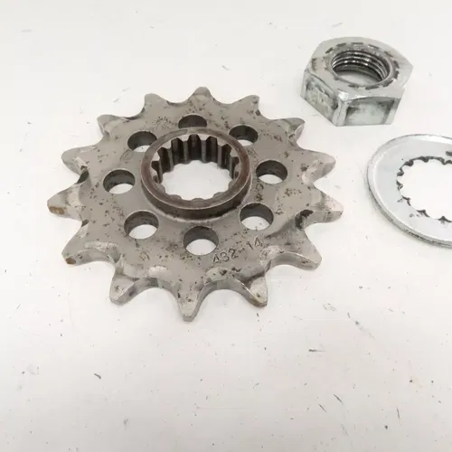 Suzuki DRZ400S - 14 Tooth Front Sprocket w/ Washer and Nut - 2006 DRZ 400 OEM