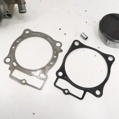 Honda CRF450R - Stock Cylinder w/ Piston - SCORED WALLS - 2015 CRF 450 OEM