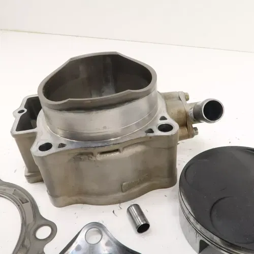 Honda CRF450R - Stock Cylinder w/ Piston - SCORED WALLS - 2015 CRF 450 OEM