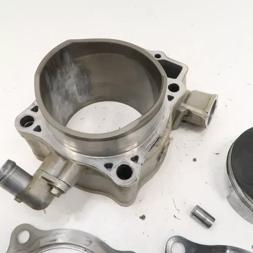 Honda CRF450R - Stock Cylinder w/ Piston - SCORED WALLS - 2015 CRF 450 OEM