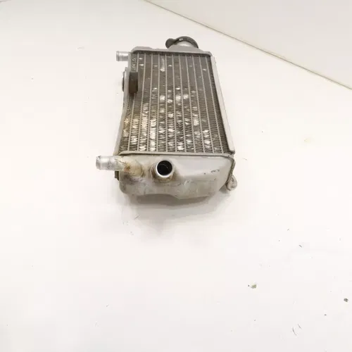 Yamaha YZ250F - Right Fill Side Radiator w/ Cap - 2001 YZ 250F OEM