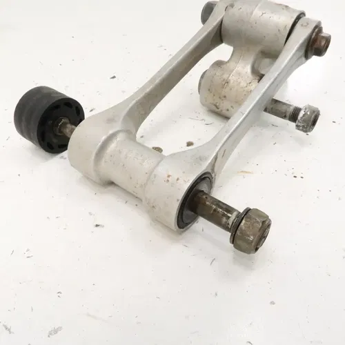 Honda CRF450R - Stock Rear Shock Link Linkage Pull Knuckle - 2013 CRF 450 OEM