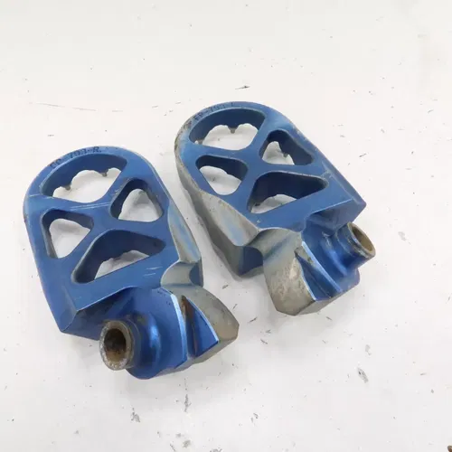 Yamaha YZ450F Flo Pro Series Footpegs Foot Pegs Pair Blue 2020 YZ450