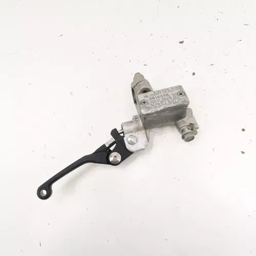 Kawasaki KX450F - Stock Front Brake Master Cylinder 43015-0695 - 2017 KX450 OEM