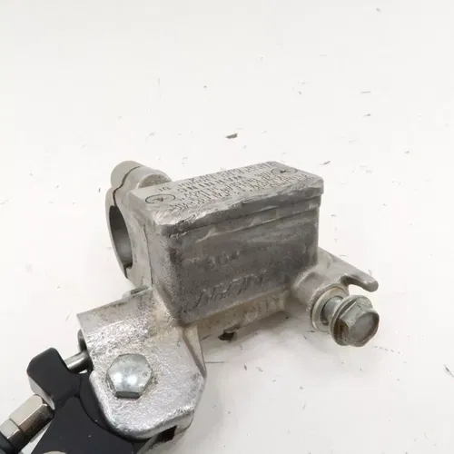 Kawasaki KX450F - Stock Front Brake Master Cylinder 43015-0695 - 2017 KX450 OEM