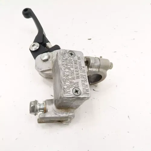 Kawasaki KX450F - Stock Front Brake Master Cylinder 43015-0695 - 2017 KX450 OEM