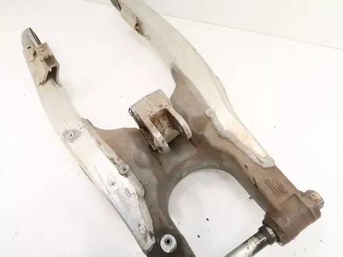 Yamaha YZ450F - Stock Rear Swingarm Chassis w/ Knuckle - 2007 YZ450 OEM
