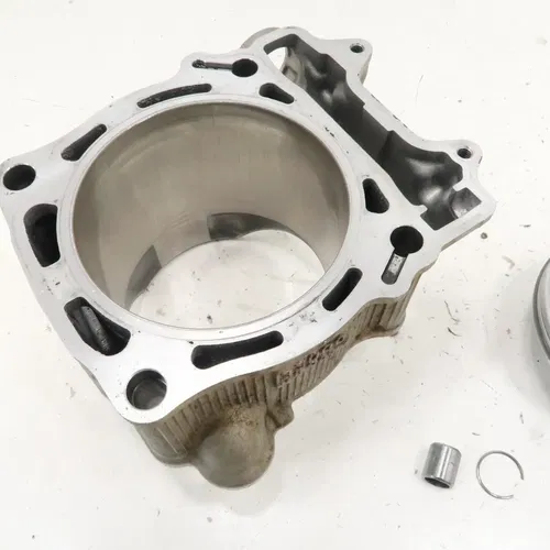 Yamaha YZ450F - Stock Cylinder Jug w/ Piston - Good Bore - 2014 YZ450 OEM