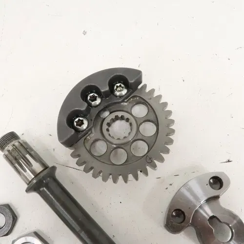 Yamaha YZ450F - Stock Counter Balance Shaft Weight Gears Set - 2011 YZ 450F OEM