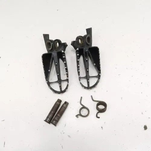 Honda CRF250R - Stock Foot Peg Set Pegs - 2004 CRF 250R OEM