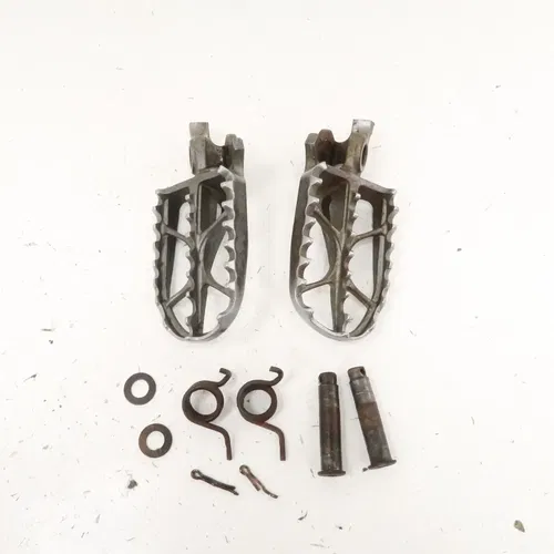 Honda CRF450R - Stock Foot Peg Pegs Set - 2013 CRF 450 OEM