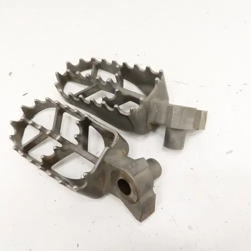 Yamaha YZ250F - Stock Foot Peg Set Pegs w/ Springs - 2006 YZ 250F OEM
