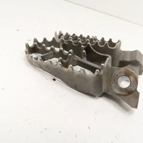 Yamaha YZ250F - Stock Foot Peg Set Pegs w/ Springs - 2006 YZ 250F OEM