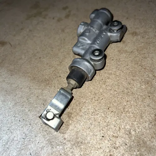 Honda CRF450R - Stock Rear Brake Master Cylinder - 2016 CRF 450 OEM