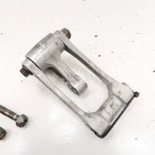 Honda CRF450R - Stock Rear Shock Link Linkage Pull Knuckle - 2008 CRF OEM