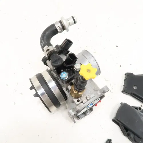 KTM 250SX-F - Stock Keihin Throttle Body EFI Injector Intake - 2016 250 SXF OEM