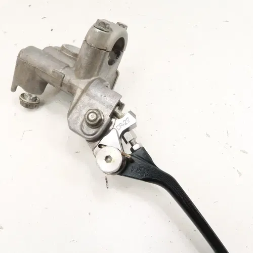 Kawasaki KX450F - Stock Front Brake Master Cylinder w/ Lever - 2014 KX 450 OEM