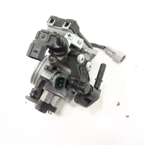 Kawasaki KX450F - Stock KEIHIN Throttle body Fuel Injector EFI - 2019 KX450 OEM