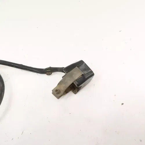 Yamaha YZ250F - Stock Engine Stop Kill Switch Button - 2008 YZ 250F OEM