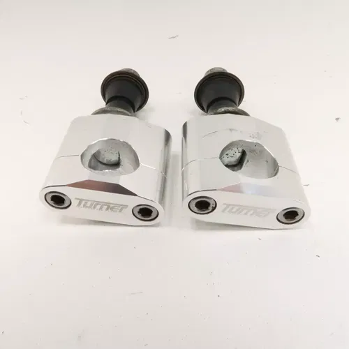 Honda CRF450R - Turner Billet Polished 1 1/8" Handlebar Clamps - 2008 CRF 450