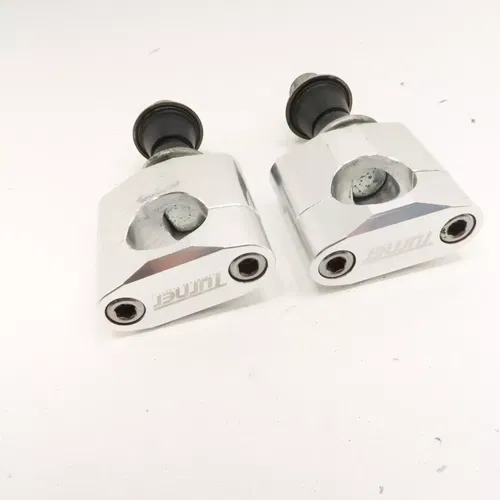 Honda CRF450R - Turner Billet Polished 1 1/8" Handlebar Clamps - 2008 CRF 450