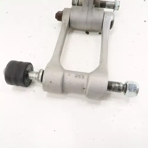 Suzuki RMZ250 - Stock Rear Shock Linkage Link Knuckle Pull - 2018 RM-Z 250 OEM