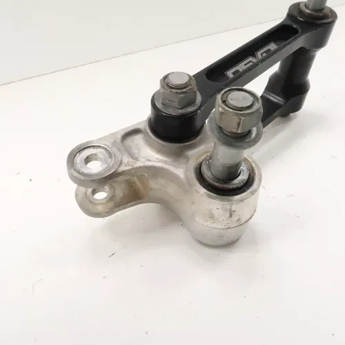 Yamaha YZ450F - Linkage w/ DEVOL 5501 1.25" Lowering Link  - 2014 YZ 450F OEM
