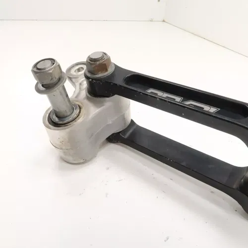 Yamaha YZ450F - Linkage w/ DEVOL 5501 1.25" Lowering Link  - 2014 YZ 450F OEM