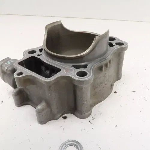 Honda CRF250R - Stock Cylinder w/ Piston - SEE DESCRIPTION - 2004 CRF 250R OEM