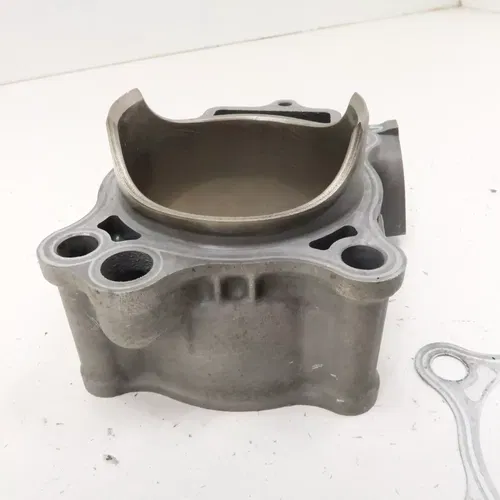 Honda CRF250R - Stock Cylinder w/ Piston - SEE DESCRIPTION - 2004 CRF 250R OEM