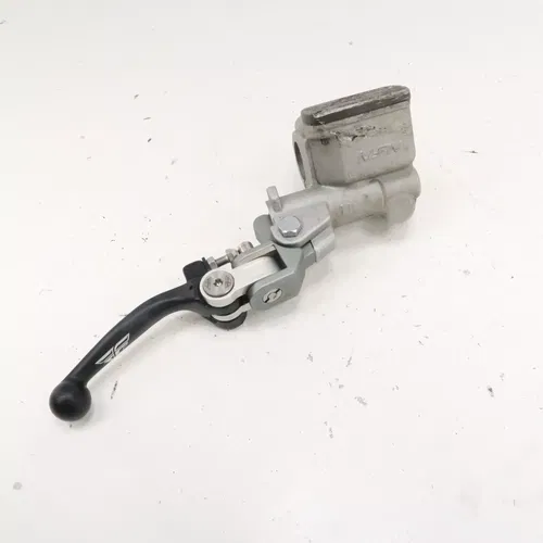 Honda CRF450R - Stock Front Brake Master Cylinder w/ Lever - 2006 CRF 450 OEM