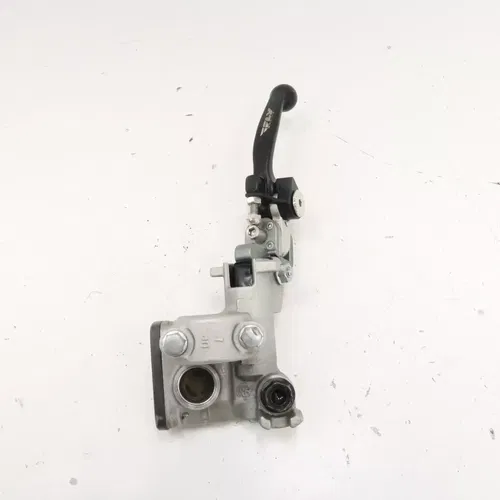 Honda CRF450R - Stock Front Brake Master Cylinder w/ Lever - 2006 CRF 450 OEM