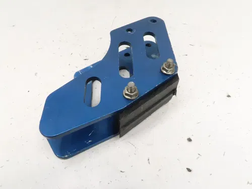 Suzuki DRZ 400 - FREDETTE RACING BILLET BLUE REAR CHAIN GUIDE - 2005 DR-Z 400S