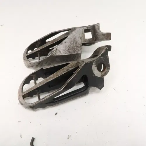 Kawasaki KLX450R - Stock Foot Pegs Set Footpegs - 2009 KLX 450 OEM