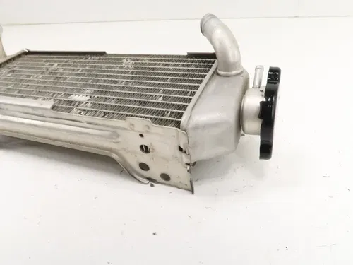 Suzuki DRZ400 - Stock Right Side Radiator w/ Cap Lid - 2003 DRZ 400 OEM