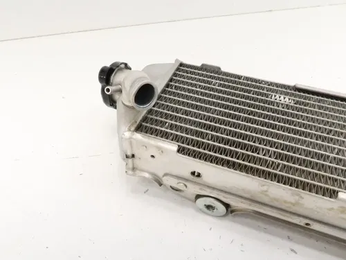 Suzuki DRZ400 - Stock Right Side Radiator w/ Cap Lid - 2003 DRZ 400 OEM
