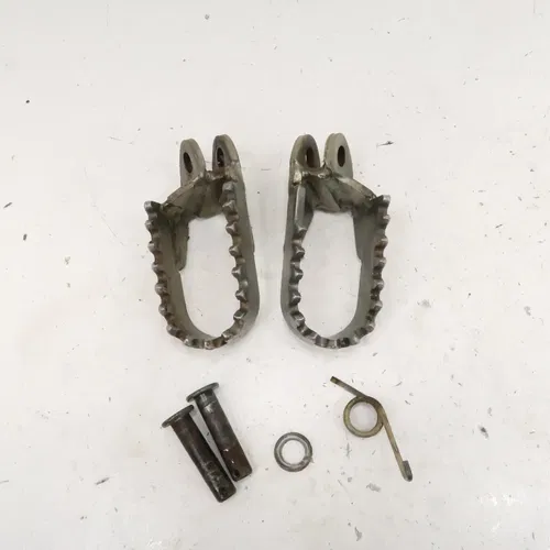 Suzuki DRZ 400 - Stock Foot Pegs Set - 2005 DR-Z 400S OEM