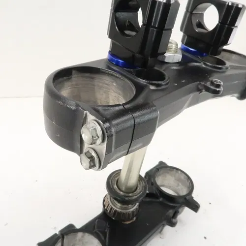 Kawasaki KX450F - Stock Triple Clamps w/ Renthal Bar Mounts - 2017 KX 450 OEM
