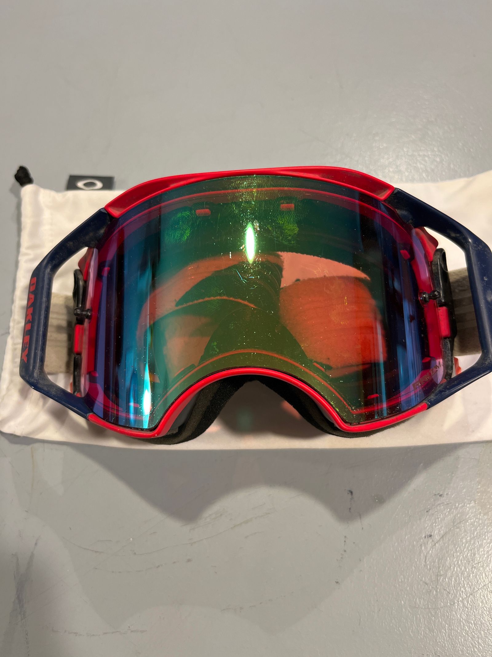 Oakley Airbrake MX Goggles