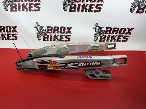 2002 Honda CR125R CR125 CR 125 125R  Swing Arm Swingarm