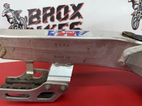 2002 Honda CR125R CR125 CR 125 125R  Swing Arm Swingarm