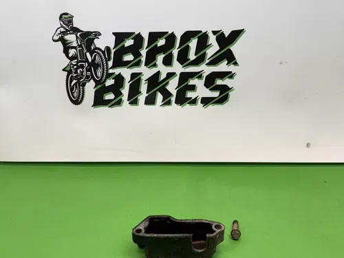 1986 Kawasaki KDX200 KDX 200 87 88 Right Side Governor Power Valve Cover