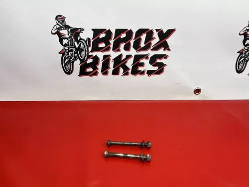 1997 Honda CR80R CR80RB CR 80R 80 Engine Mount Frame Flange Bolt